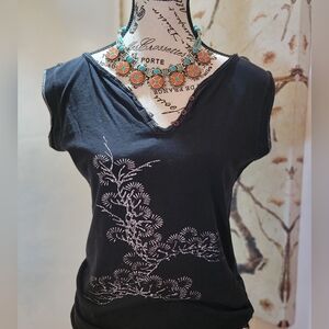 The North Face black outdoors active tee